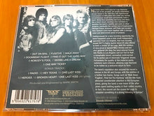 Cargar imagen en el visor de la galería, Piernas Diamante - Fuera bajo fianza (CD)