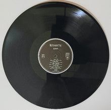 Cargar imagen en el visor de la galería, Budgie - Squawk black vinyl record.