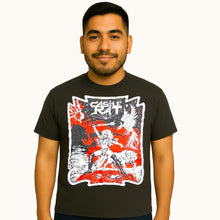 Cargar imagen en el visor de la galería, Man wearing a black t-shirt with a graphic design on a white background