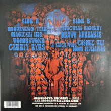 Cargar imagen en el visor de la galería, Vinyl record cover with skeleton and skulls design, text, and Argonauta Records branding.