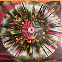 Cargar imagen en el visor de la galería, Damaged:  King Gizzard And The Lizard Wizard - Nonagon Infinity colored vinyl record.