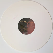 Cargar imagen en el visor de la galería, Vinyl record with a white disc and black label on a white background