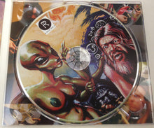 Charger l&#39;image dans la galerie, female alien and man on compact disc in tray of compact disc Devil To Pay - A Bend Through Space And Time 