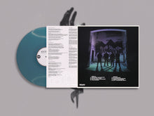 Cargar imagen en el visor de la galería, Vinyl record with cover featuring a band silhouette on a gray background