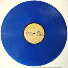 Charger l&#39;image dans la galerie, Blue vinyl record with a label on a white background