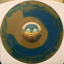 Cargar imagen en el visor de la galería, Vinyl record with a artistic cover design on a white background