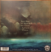 Cargar imagen en el visor de la galería, Album cover with cloud and ocean design, featuring text and a logo.