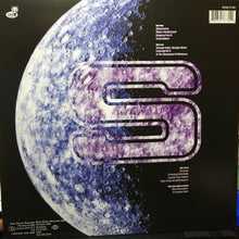 Cargar imagen en el visor de la galería, Vinyl record sleeve with a space-themed design and 'S' logo.