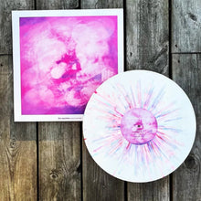 Charger l&#39;image dans la galerie, Framed artwork of a pink and white abstract design on a wooden surface