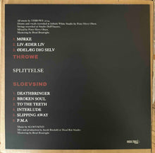 Cargar imagen en el visor de la galería, Back cover of a music album with tracklist and artist names on a dark background