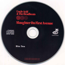 Cargar imagen en el visor de la galería, CD disc of 'Uncle Acid &amp; The Deadbeats' with text on a white background