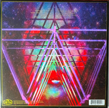 Charger l'image dans la galerie, Worshipper - Light In The Wire back vinyl record cover.